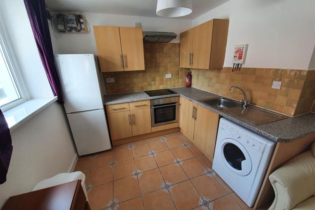 Thumbnail Flat to rent in Minny Street, Cathays, Cardiff
