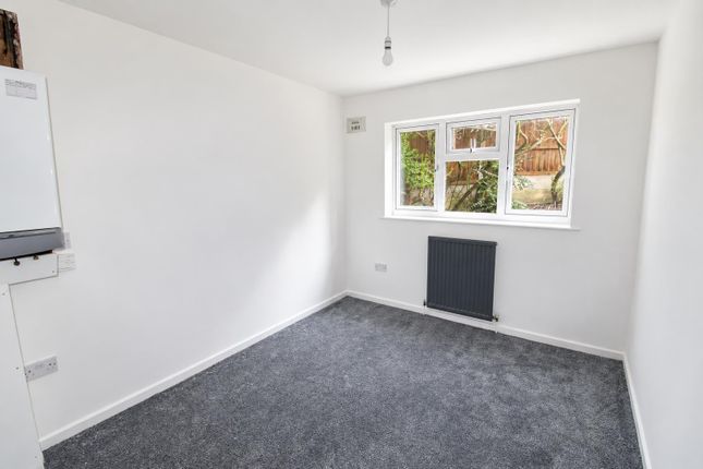 Flat 1, Louise House, 200 High Street, Brierley Hill photo 4