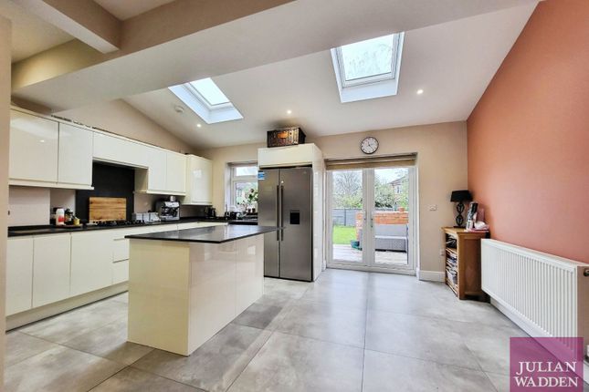 15, Rowsley Grove, Stockport photo 2