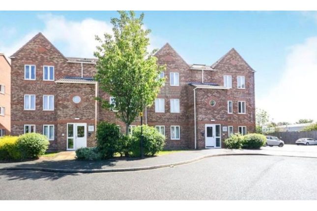 Flat for sale in Darwin Close, York