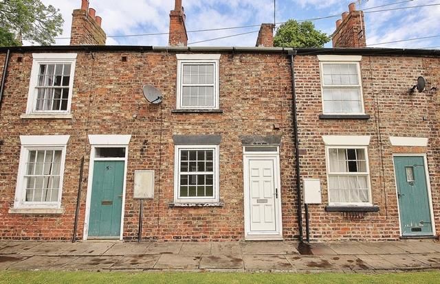 Thumbnail Terraced house to rent in St. Marks Square, New Lane, Selby