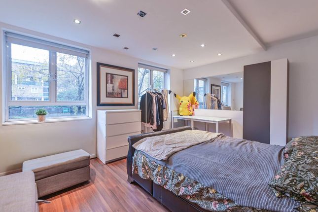 2-bed house on Camden Street, Camden, £575,000