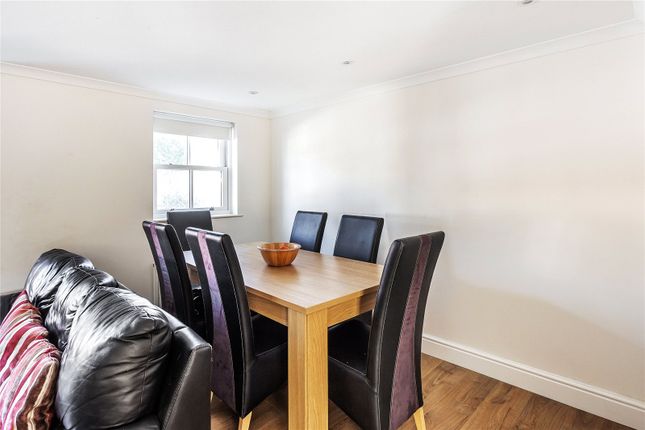 Flat for sale in The Bars, Guildford, Surrey