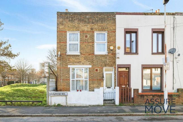 End terrace house for sale in Dunmow Road, London
