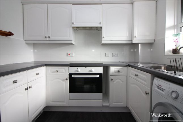 Flat to rent in The Pines, Anthony Road, Borehamwood, Hertfordshire