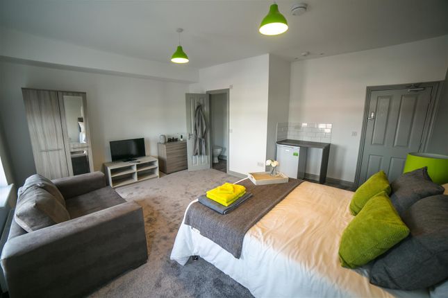 Room 4, 80, Birmingham Road, Dudley photo 4