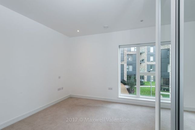 Flat 9, Maraschino Apartments, Croydon photo 4