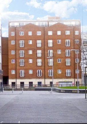 Flat to rent in Cheapside, Reading