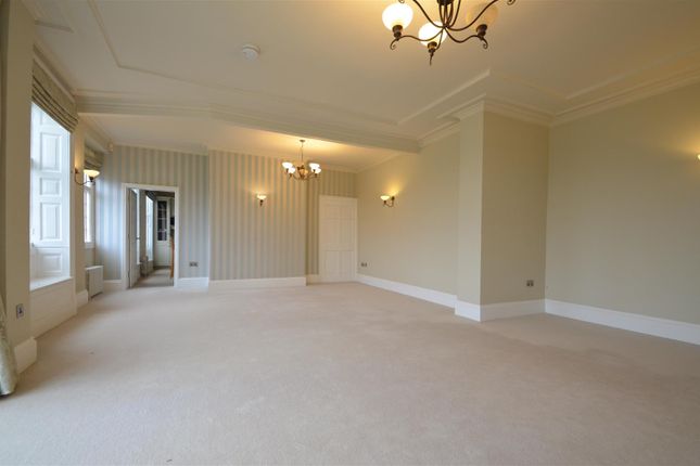 Flat for sale in Breakspear Road North, Harefield, Uxbridge