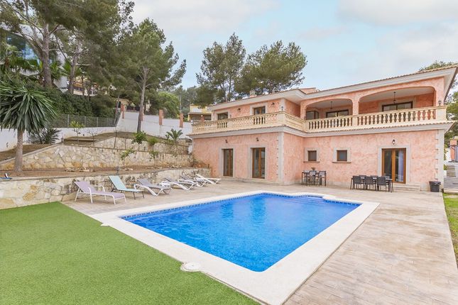 Villa for sale in Spain, Mallorca, Calvià, Palmanova