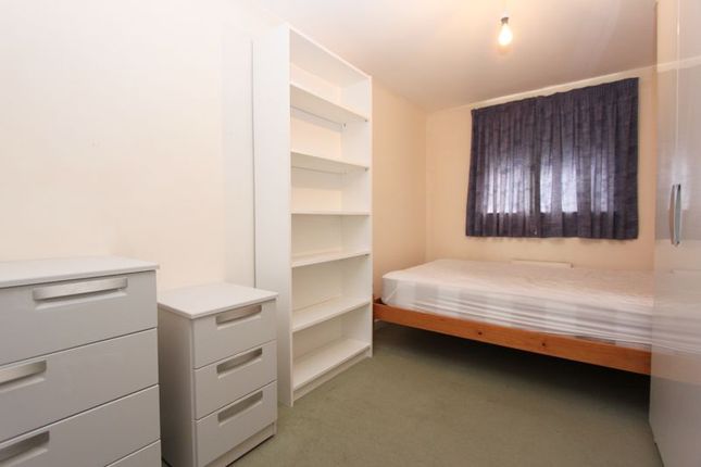 Flat to rent in Victoria Road, Exeter