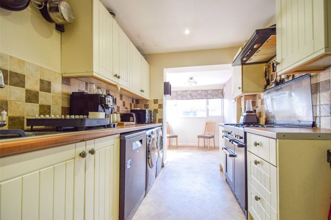24, Whitley Road, Hampshire photo 4