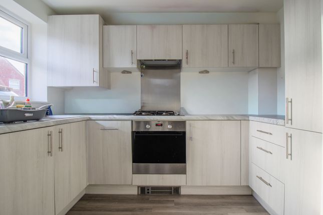 39, Barracuda Rise, Southam photo 2