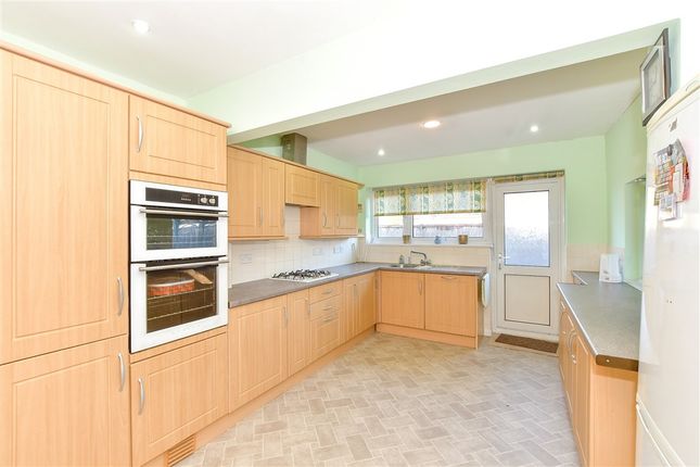 Birch Tree Drive, Emsworth photo 4