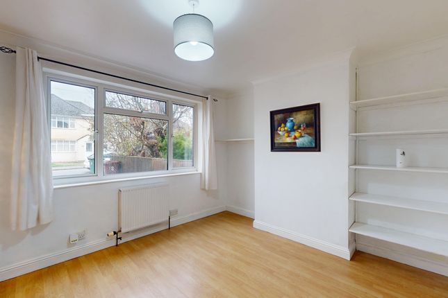 Reception Room 1 - Angle 1