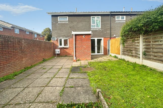 18, Overton Walk, Wolverhampton photo 4