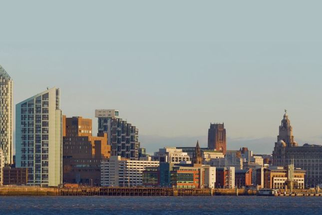 Princes Parade, Liverpool city centre photo 4