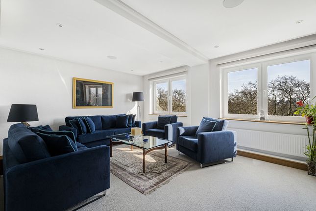 Flat 15, 89, Piccadilly, London photo 4