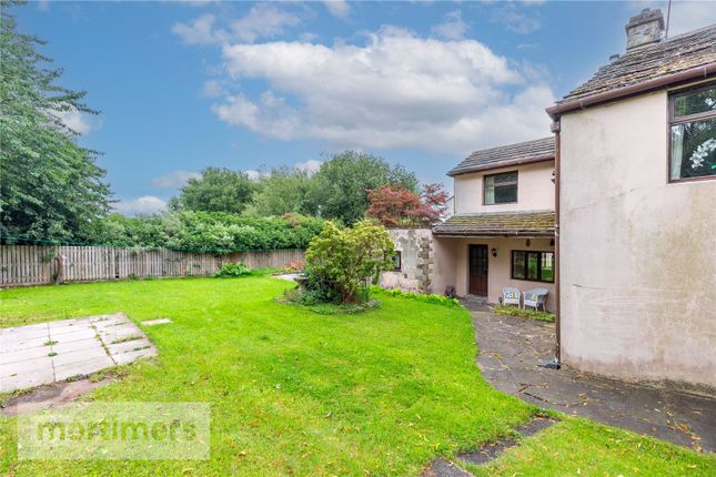 Isles Cottage,, Arbory Drive, Burnley photo 3