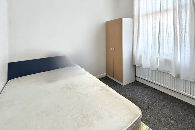 Room 7, 7 Gloucester Road, Bristol photo 2