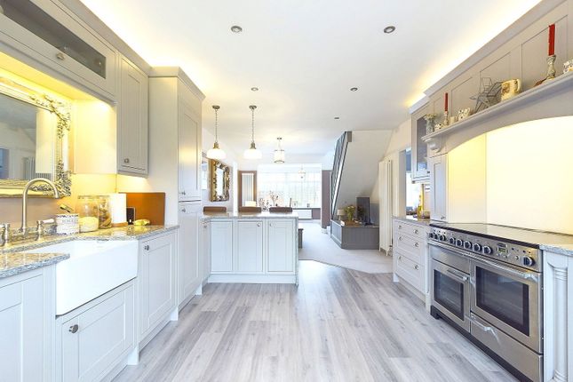 28, Sullington Gardens, Worthing photo 4