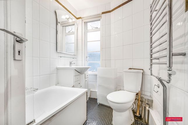 Flat 3 Rossmore Court,, Park Road, London photo 4