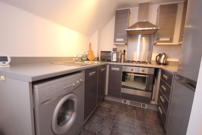 Flat 2 Sarum House, Park Cottage Drive, Titchfield Park photo 4