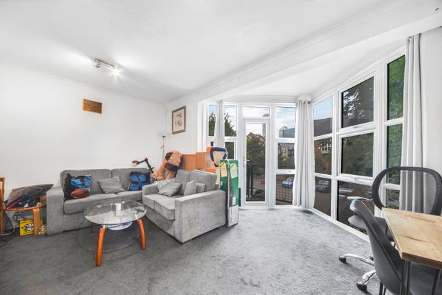 Holyoake Court Londo