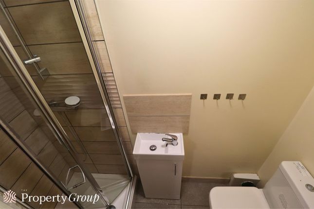 23, Stoke Green Flat 8, Coventry photo 2