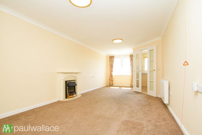 50, Benstede Court, Hoddesdon photo 2