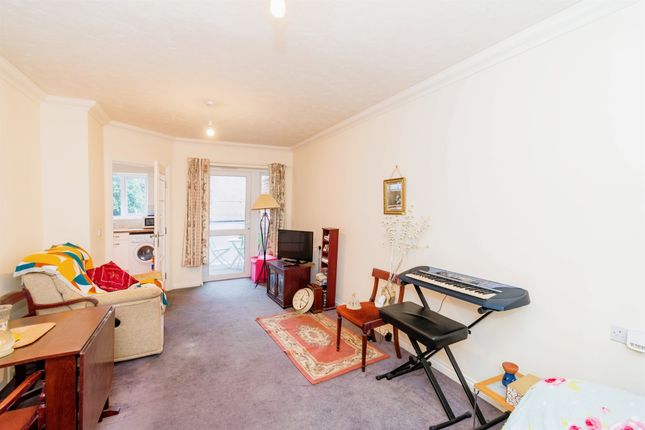 Flat for sale in Devonshire Road, Southampton