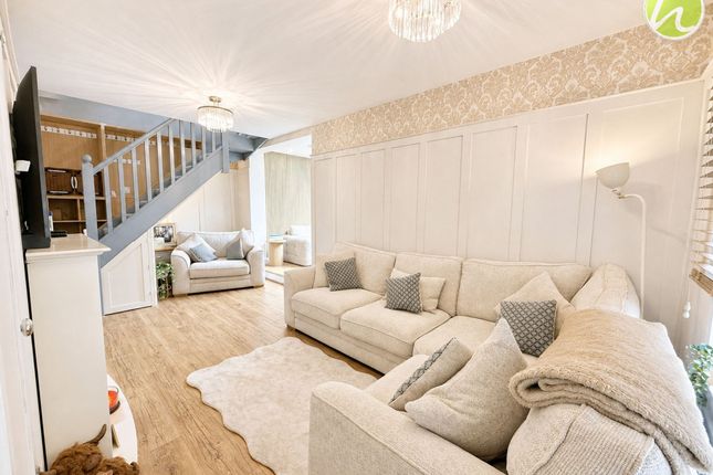 31 Osborne Road, Basildon photo 2