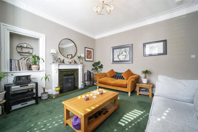 8, Montgomery Street, Fife photo 3