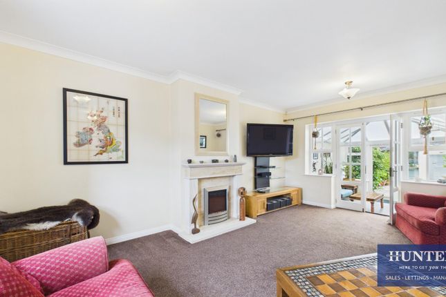The Carriage House, Charlcote Crescent, East Boldon photo 3