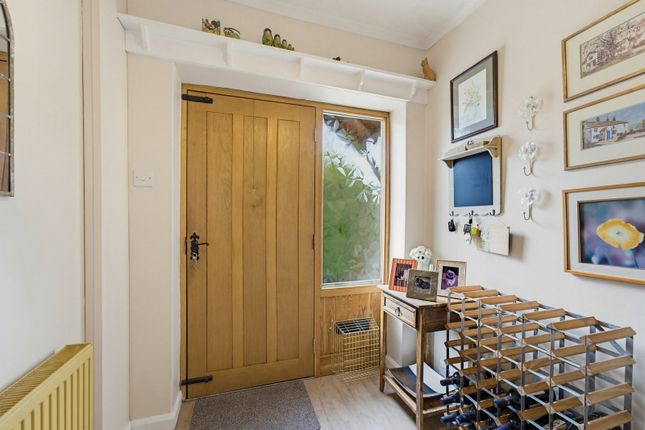 9, Hollin Lane, Macclesfield photo 4