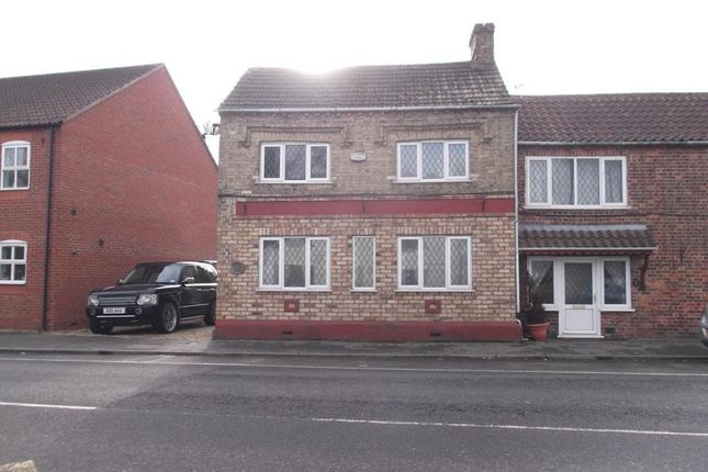 2-bed house on 47A, SPALDING, £875/mo
