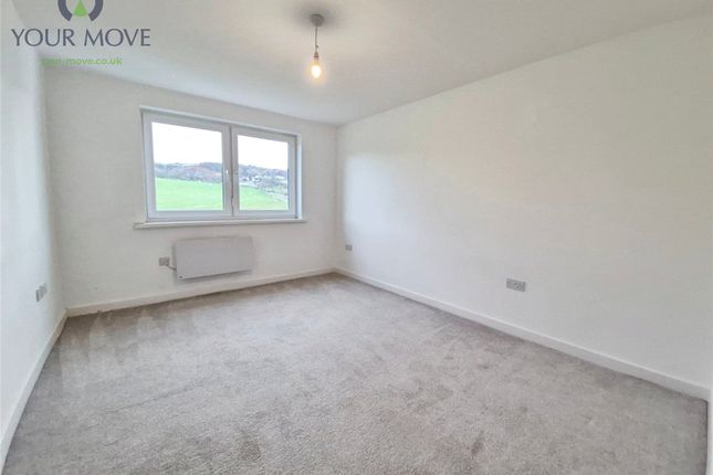 26 Bentley Court,, Parkwood Rise, West Yorkshire photo 4