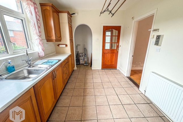 24 Exeter Avenue, Bolton photo 3