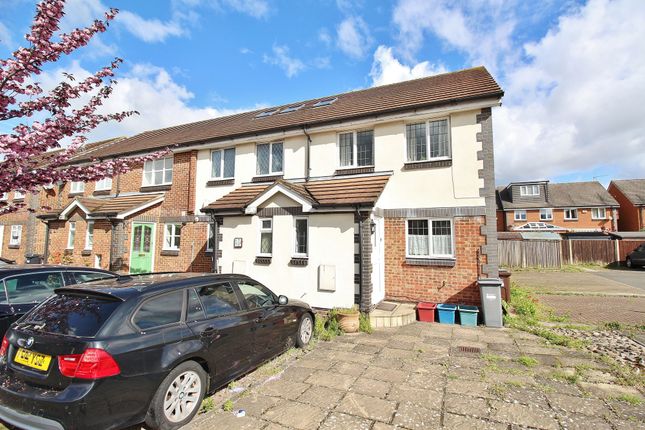 End terrace house to rent in Clydesdale Close, Isleworth