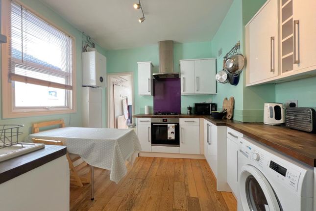 51a Cowper Road, Wimbledon photo 2