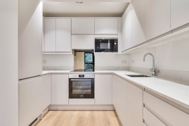 Flat 1, Talent Factory Apartments, 8-12 Barmeston Road, London photo 3
