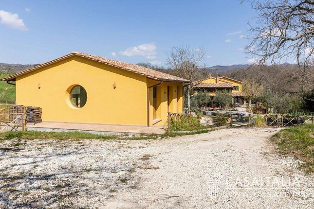 Villa for sale in Ponte Grande, Umbria, Italy