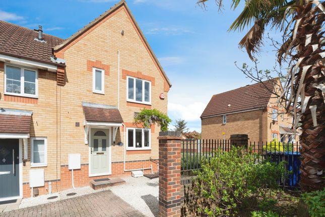 End terrace house for sale in Saffron Road, Chafford Hundred, Essex