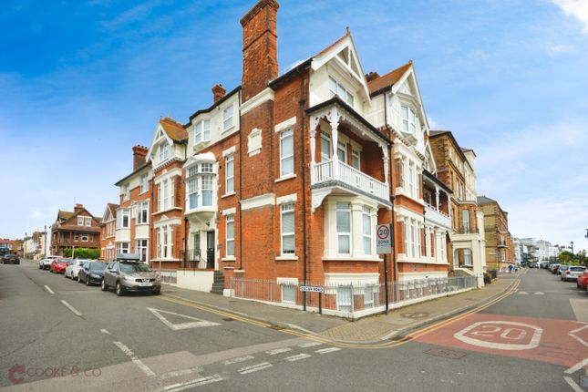 Thumbnail Flat for sale in Victoria Parade, Broadstairs, Kent