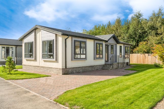 2-bed house on Image, Lindholme Retreat, Sandtoft Road, Doncaster, £185,000