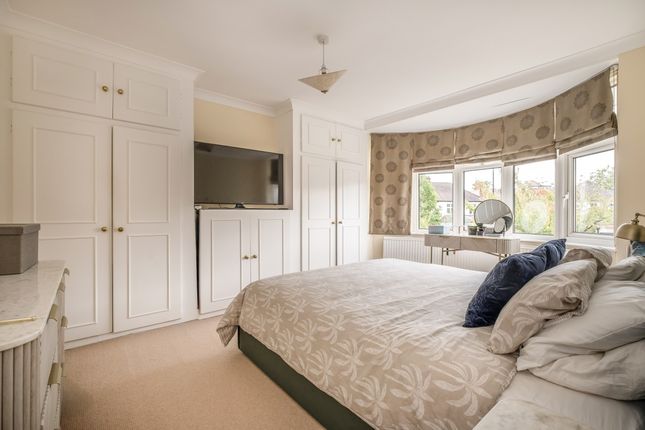 12-Staveley-Road-...