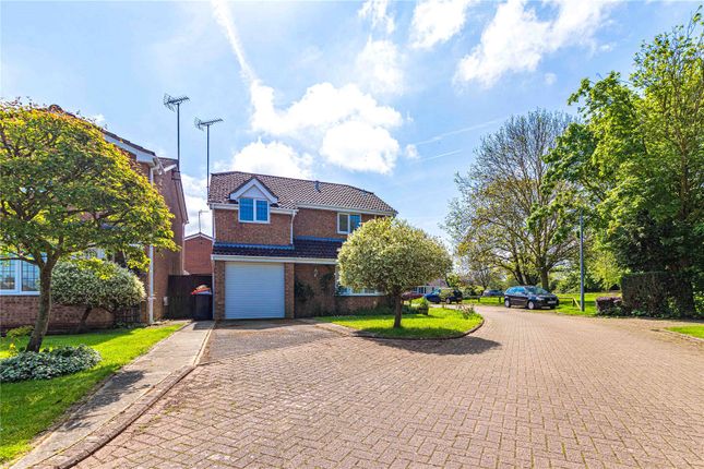 Detached house for sale in Mill End Close, Eaton Bray, Central Bedfordshire LU6