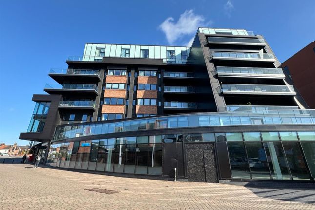 Thumbnail Flat for sale in Brayford Wharf North, Lincoln