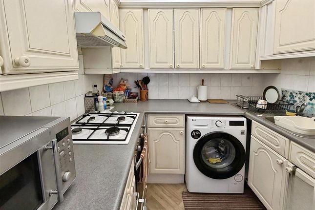 8, Lime Avenue, DERBY photo 4