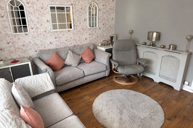 94, Bushbury Road, West Midlands photo 3